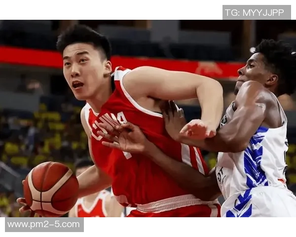 朱俊龙：从青涩少年到篮球场上的璀璨明星之路探索与成长