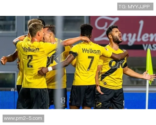 特温特主场迎战坎布尔期待精彩对决双方争夺宝贵积分的关键战役