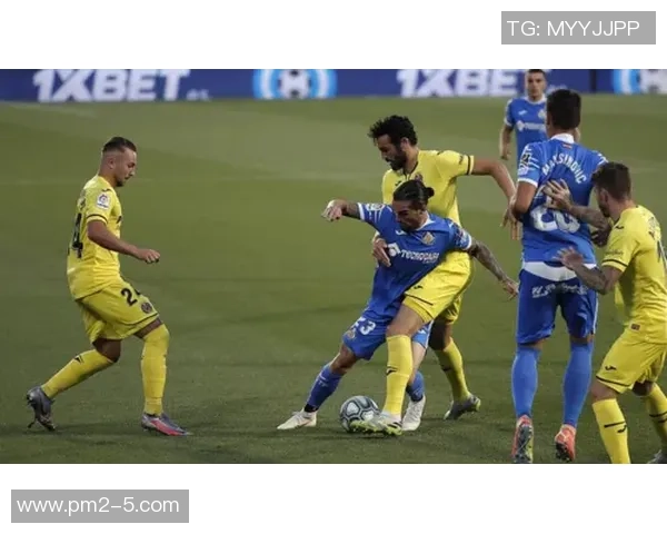 雷东多与基恩的巅峰对决谁能在赛场上笑到最后